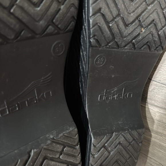 Dansko Black Oiled Leather Frankie Boot. Size 39 - Picture 6 of 9